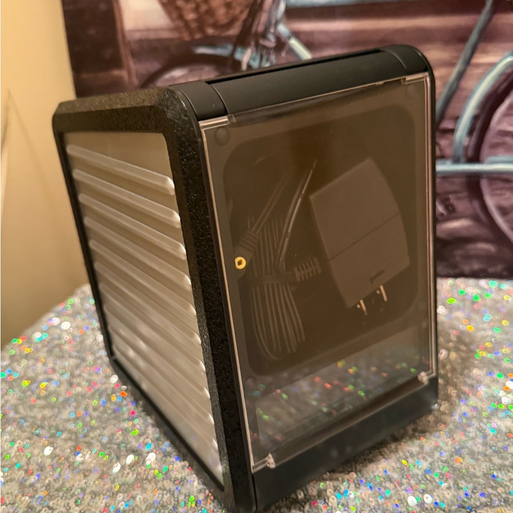 Black & Silver Electronic watch winder display case-NWT!